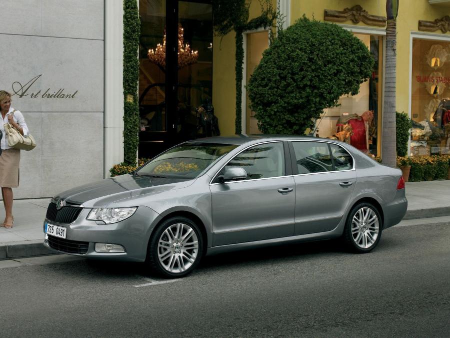  Skoda Superb 2008 года  (фото 51 из 131)